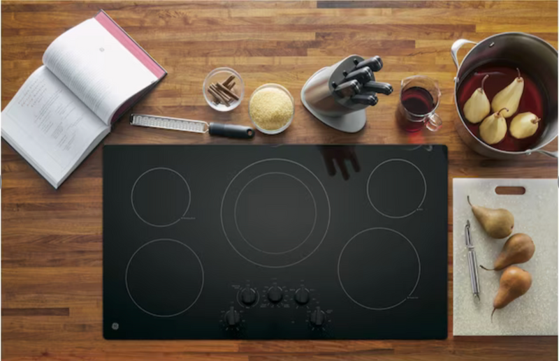GE 36-in 5 Elements Smooth Surface (Radiant) Black Electric Cooktop